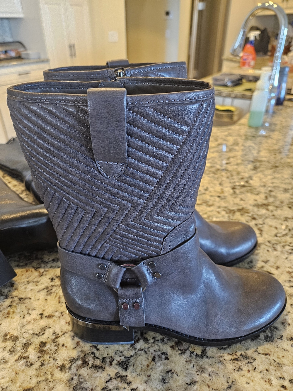 Women's Gray Quilted Mid-Calf Fashion Boots